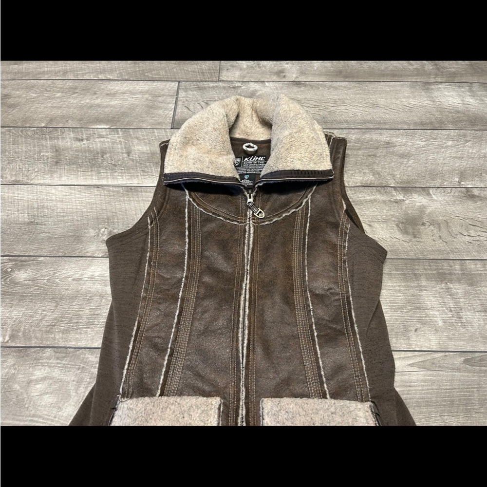 Kuhl Brown and Cream Vest - Picture 2 of 9